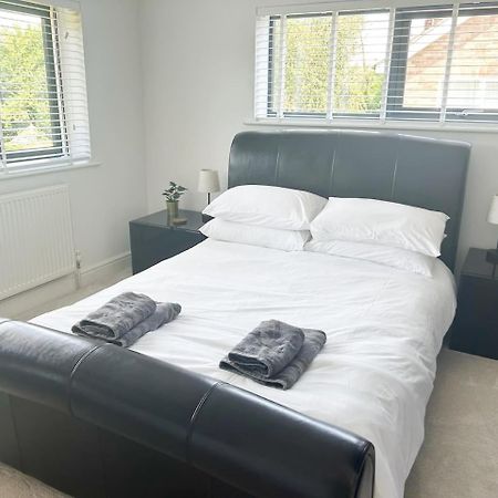 NormandyLuxe 5 Bed House In Guildford. Morden Amenities别墅 外观 照片