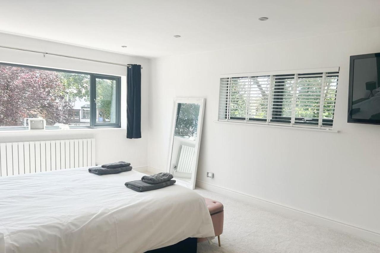 NormandyLuxe 5 Bed House In Guildford. Morden Amenities别墅 外观 照片