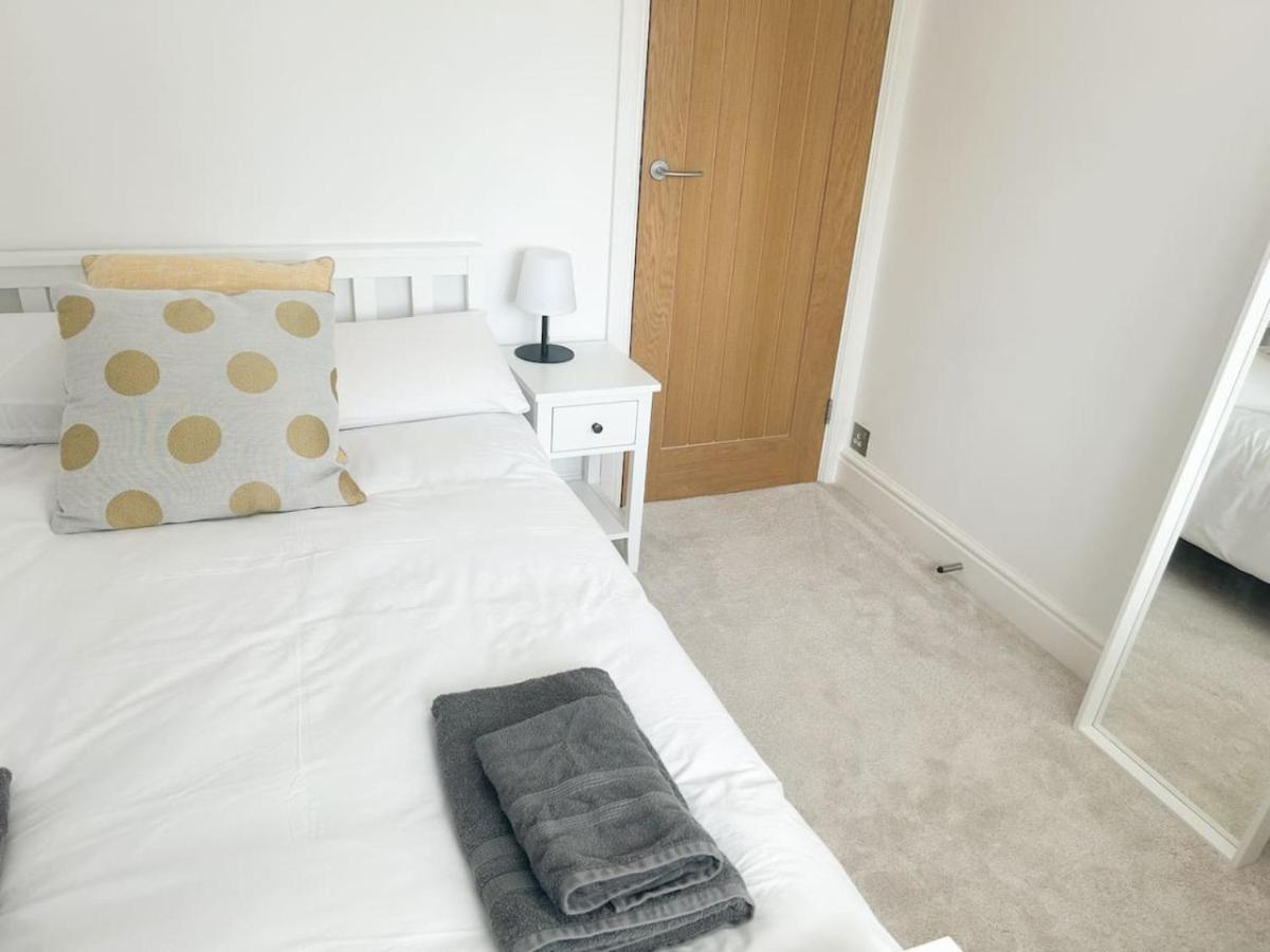 NormandyLuxe 5 Bed House In Guildford. Morden Amenities别墅 外观 照片