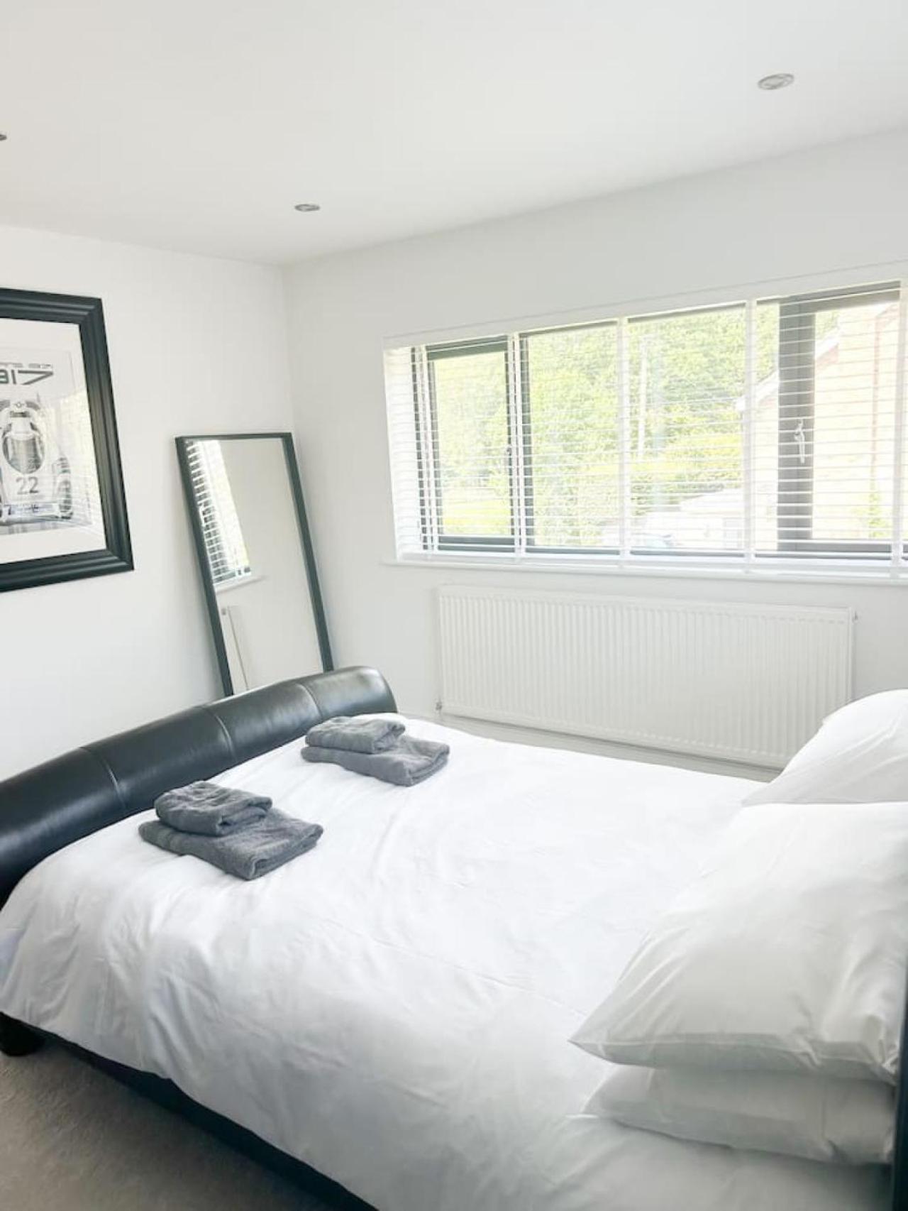 NormandyLuxe 5 Bed House In Guildford. Morden Amenities别墅 外观 照片